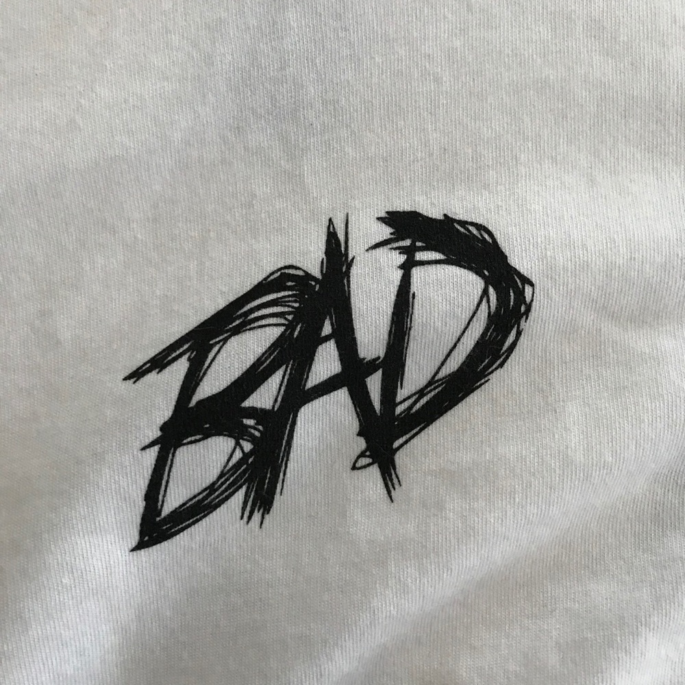 Bad Vibes Forever Kill Hand T - Picture 3 of 5